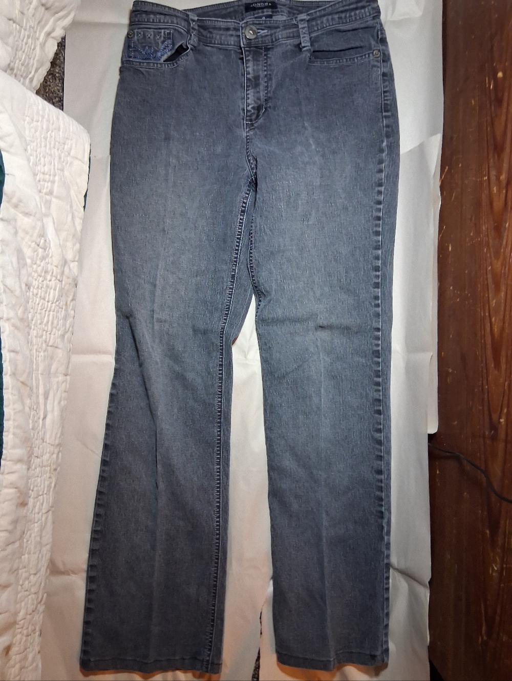 Sonoma Straight Leg Jeans in Faded Blue